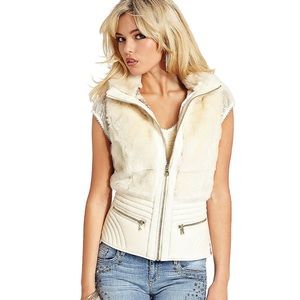 NWOT Guess Faux Fur Sweater Vest 🔥